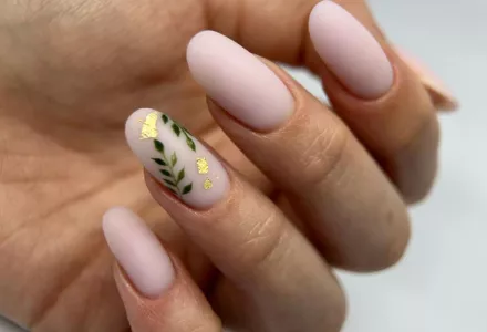 Курси манікюру з нуля онлайн